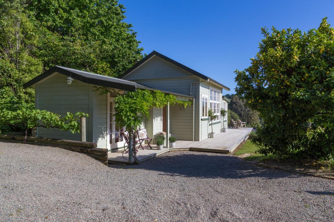 Kina Beach Cottages Tasman Eksteriør bilde