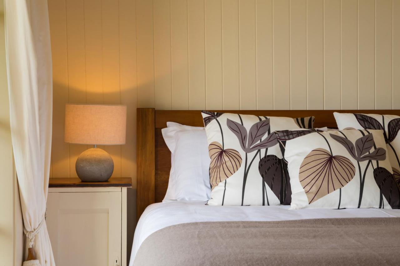 Kina Beach Cottages Tasman Eksteriør bilde